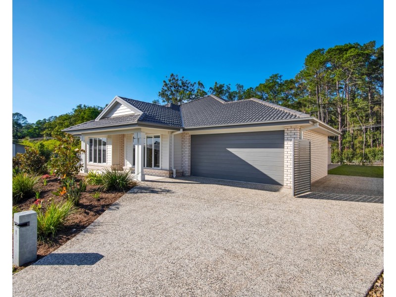 1 Outlook Rise, Mooloolah Valley QLD 4553