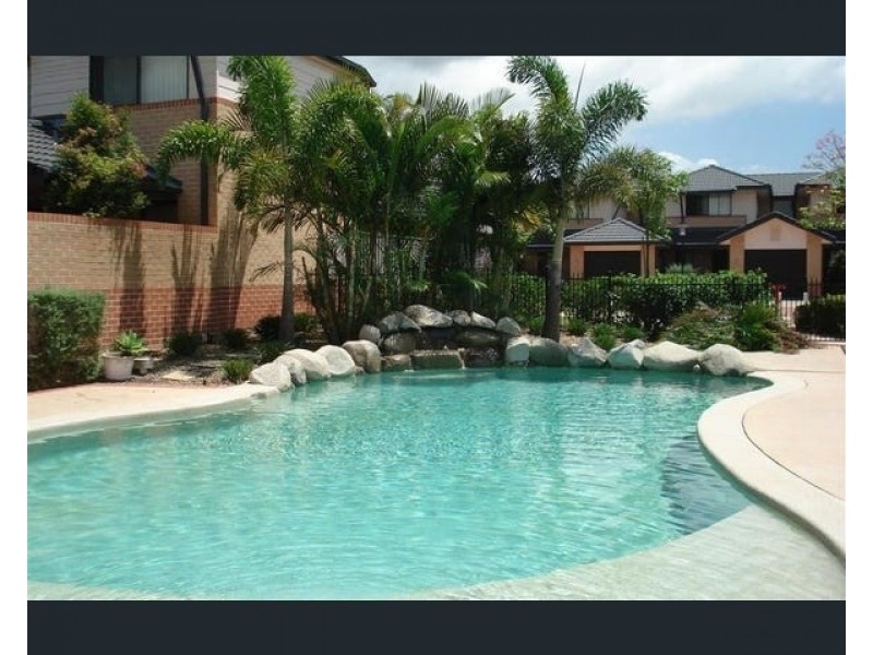 20/2 Springhill Drive, Sippy Downs QLD 4556
