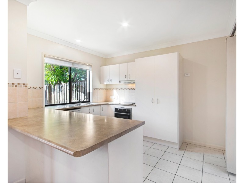 14/2 Springhill Drive, Sippy Downs QLD 4556