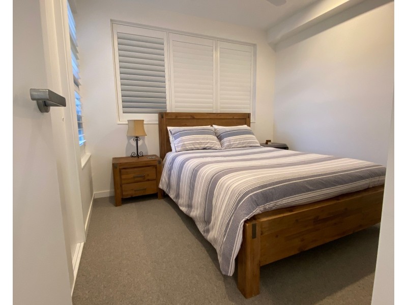 118-120 Alexandra Parade, Alexandra Headland QLD 4572