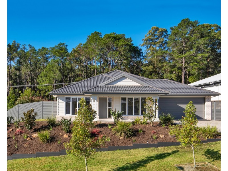 1 Outlook Rise, Mooloolah Valley QLD 4553