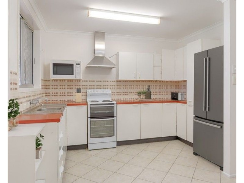 33 Sugar Road, Maroochydore QLD 4558