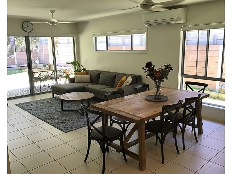 10 Silver Gull Cresent, Peregian Springs QLD 4573