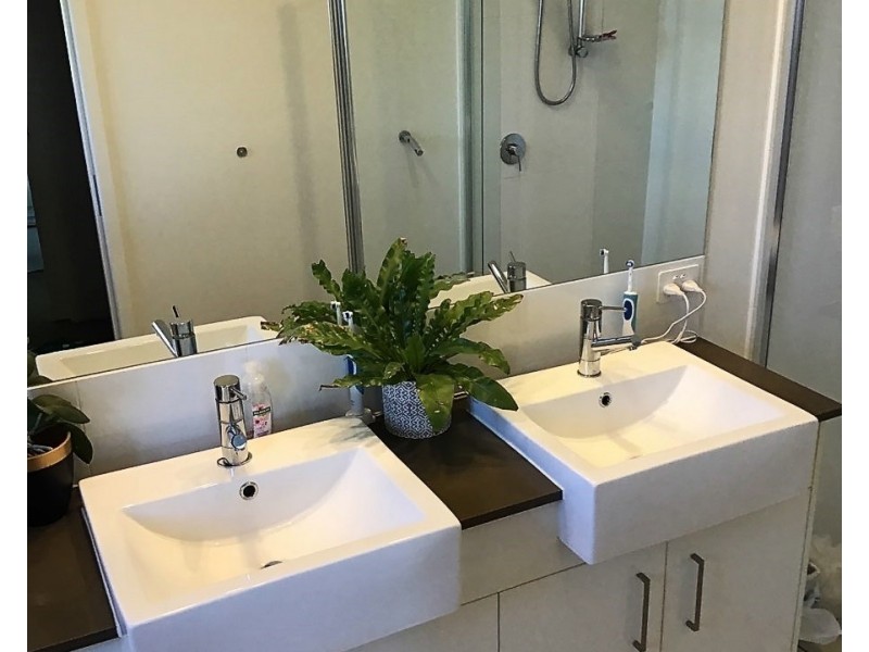 10 Silver Gull Cresent, Peregian Springs QLD 4573