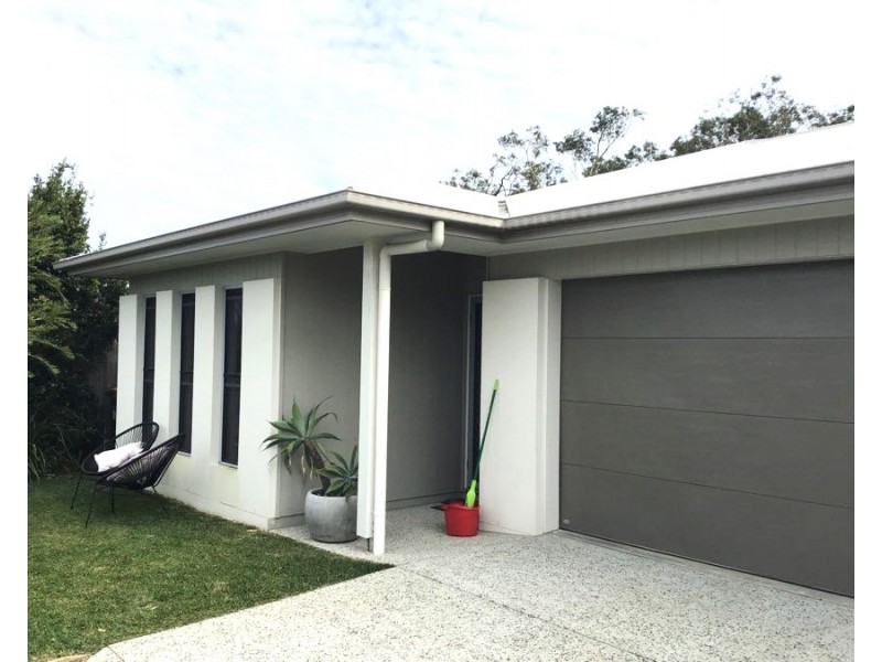 10 Silver Gull Cresent, Peregian Springs QLD 4573