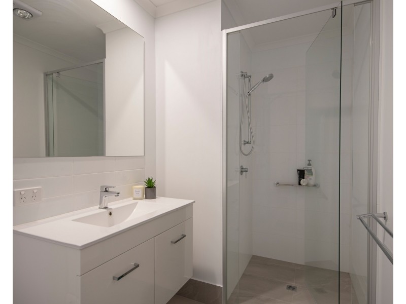 21/2 Allora Drive, Maroochydore QLD 4558