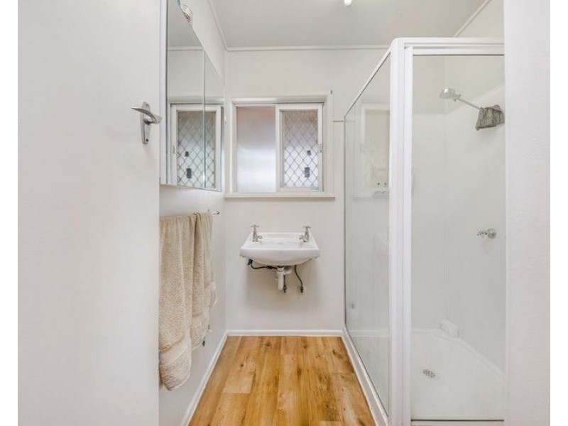 2/11 Jacaranda Drive, Mooloolaba QLD 4557