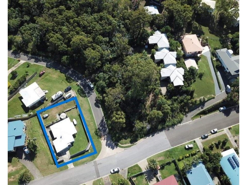 1 Bayview Close, Agnes Water QLD 4677