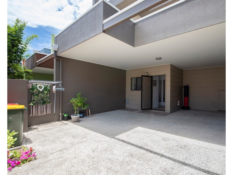 28 Cheyenne Way, Maroochydore QLD 4558