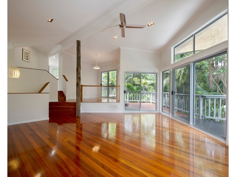 13 Evalma Drive, Buderim QLD 4556