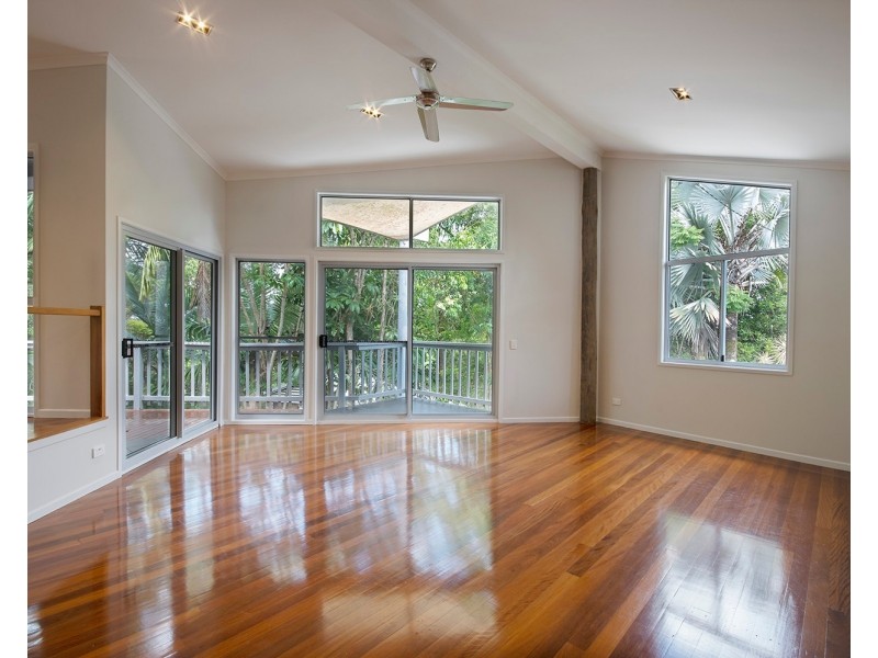13 Evalma Drive, Buderim QLD 4556