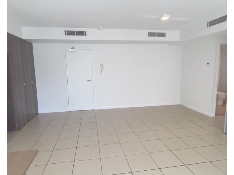 306/17 Douglas Street, Mooloolaba QLD 4557