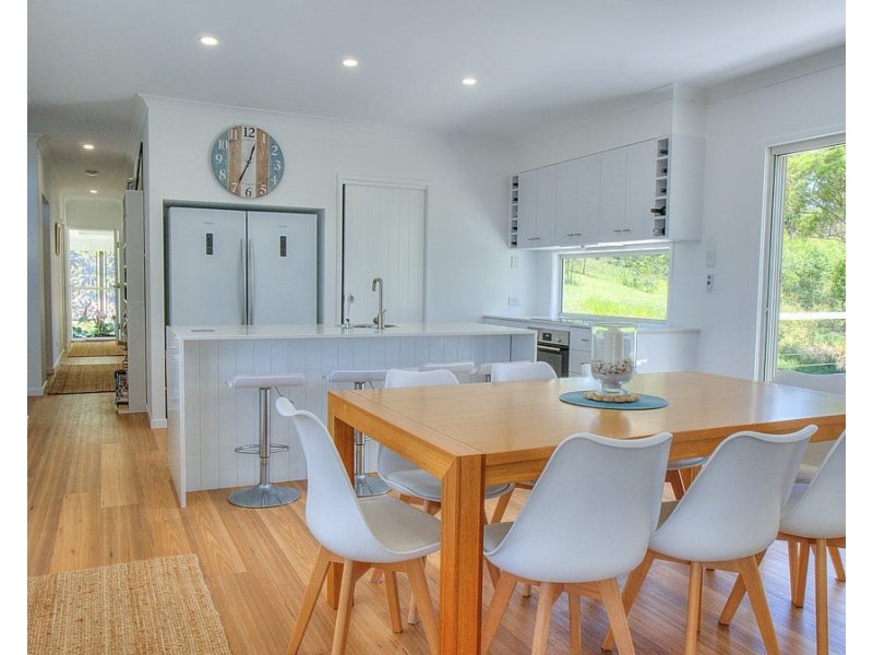 8 Solander Close, Agnes Water QLD 4677