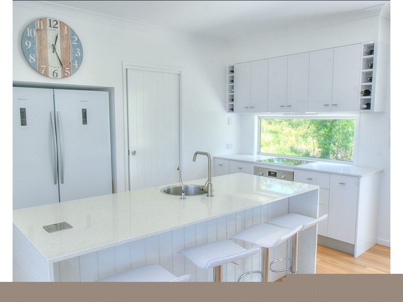 8 Solander Close, Agnes Water QLD 4677