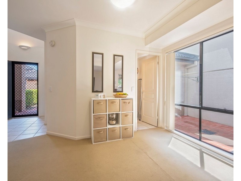 30/2 Springhill Drive, Sippy Downs QLD 4556