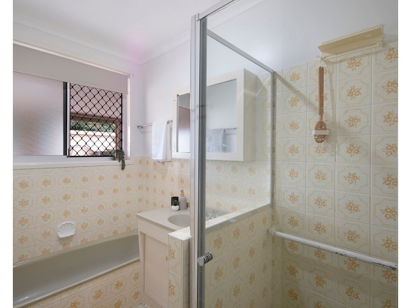 33 Sugar Road, Maroochydore QLD 4558