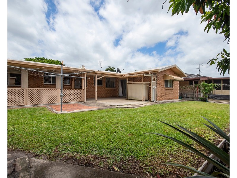 33 Sugar Road, Maroochydore QLD 4558