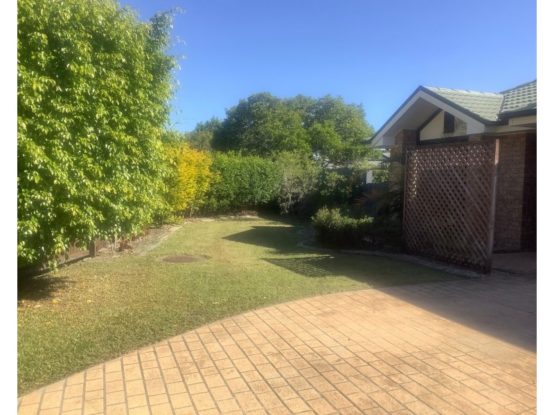 2 Windermere Way, Sippy Downs QLD 4556