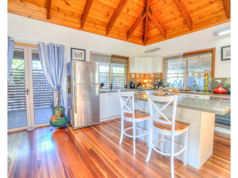 41 Grahame Colyer Drive, Agnes Water QLD 4677