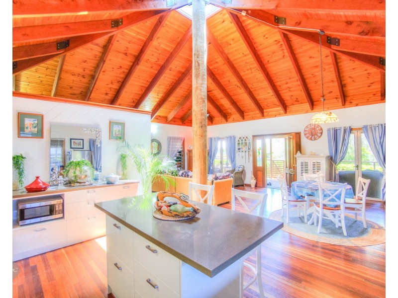 41 Grahame Colyer Drive, Agnes Water QLD 4677