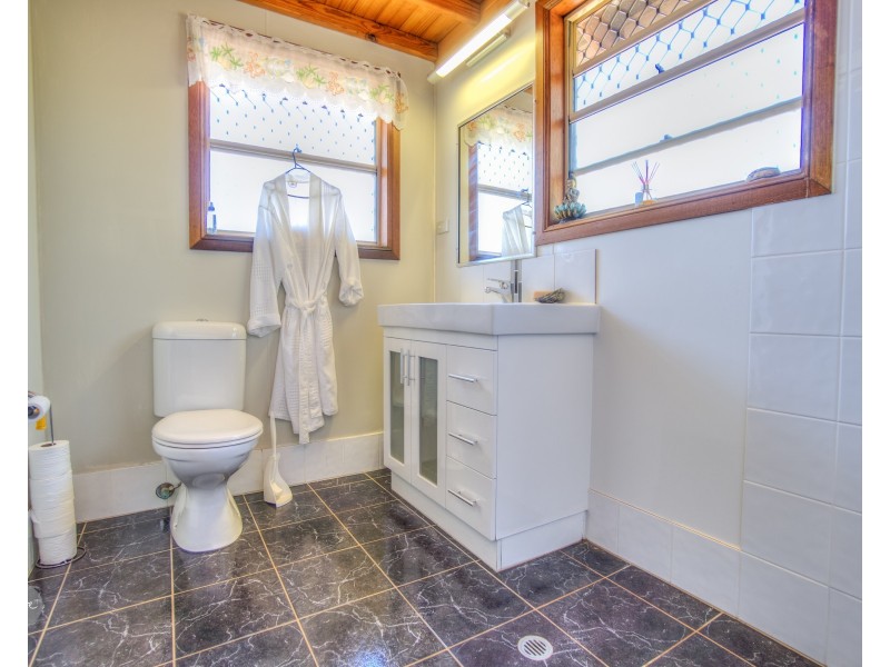 41 Grahame Colyer Drive, Agnes Water QLD 4677