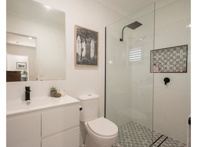 34 Palm Forest Circuit, Forest Glen QLD 4556