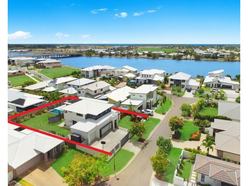 5 Swivel Court, Birtinya QLD 4575