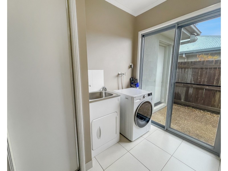 43 Sweetlip Circuit, Mountain Creek QLD 4557