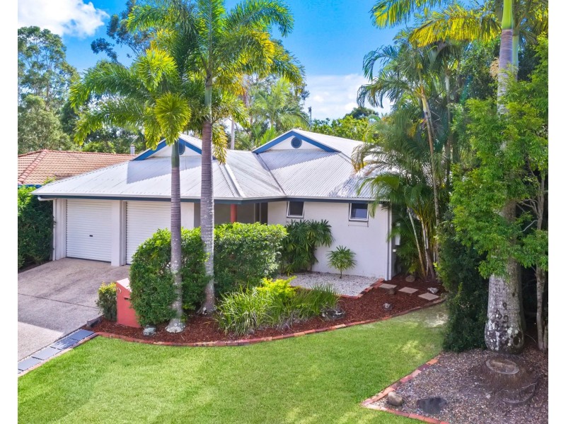 15 Honeymyrtle Court, Mountain Creek QLD 4557