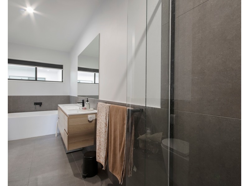 7 Greenview Terrace, Palmview QLD 4553