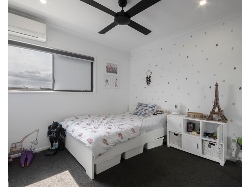 7 Greenview Terrace, Palmview QLD 4553