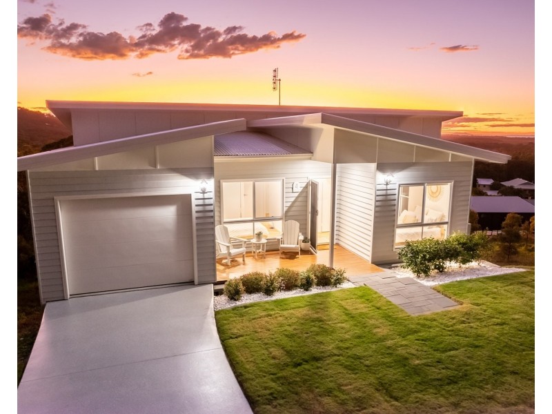 42 Woodrow Drive, Agnes Water QLD 4677