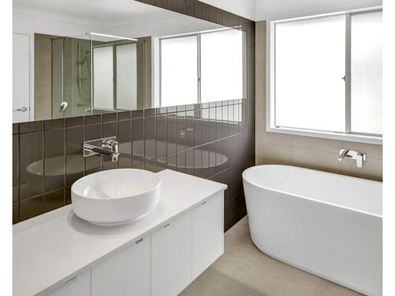 74 Prime Parade, Birtinya QLD 4575