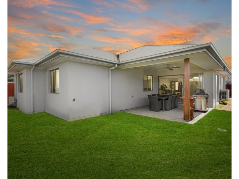 4 Sugar Cane Lane, Sippy Downs QLD 4556