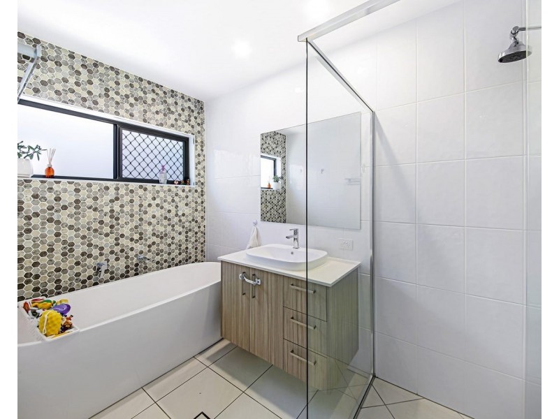 5 Agility Place, Birtinya QLD 4575