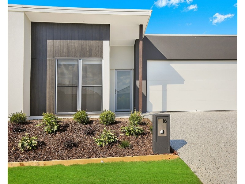 16 Calder Crescent, Mountain Creek QLD 4557