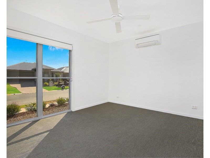 16 Calder Crescent, Mountain Creek QLD 4557