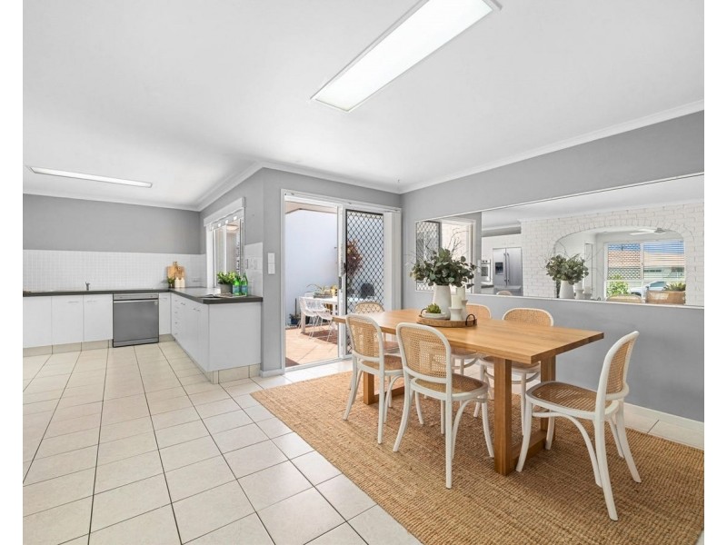 1/41 Coonang Crescent, Warana QLD 4575