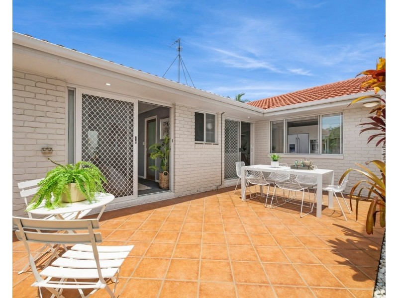 1/41 Coonang Crescent, Warana QLD 4575