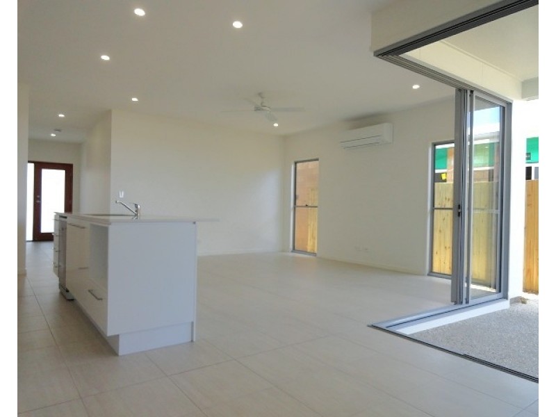 14 Petrel Crescent, Mountain Creek QLD 4557