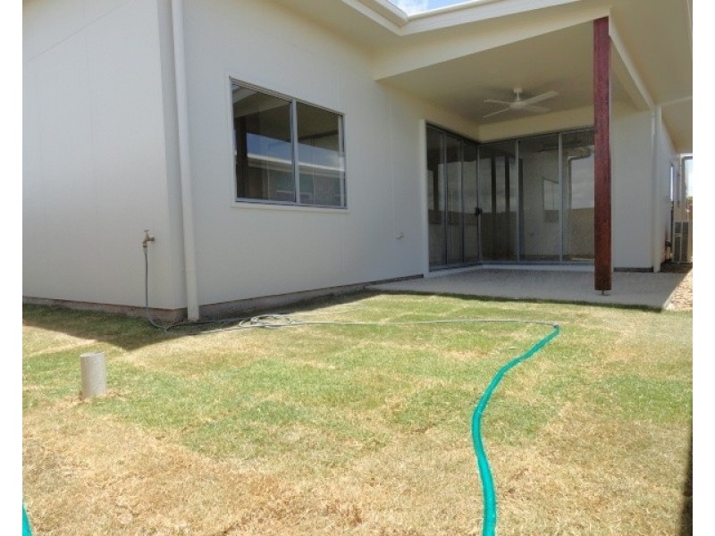 14 Petrel Crescent, Mountain Creek QLD 4557