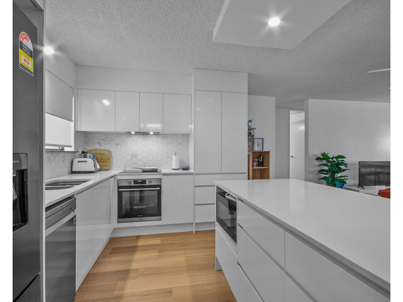 4/11 Alice Street, Alexandra Headland QLD 4572