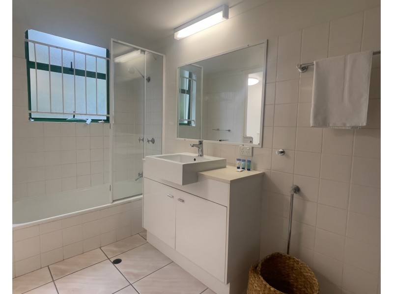 1/7-9 Juan Street, Alexandra Headland QLD 4572