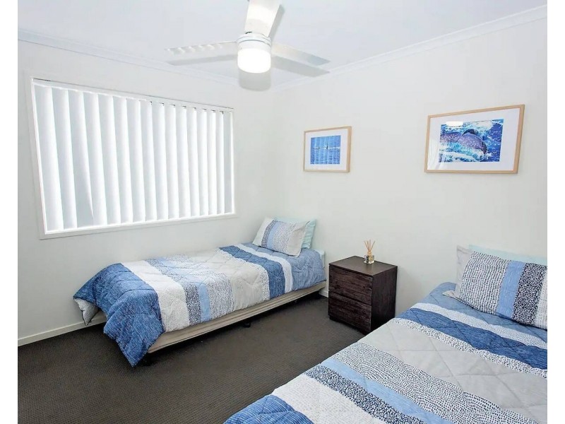 2/6 Springs Road, Agnes Water QLD 4677