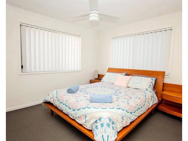 2/6 Springs Road, Agnes Water QLD 4677
