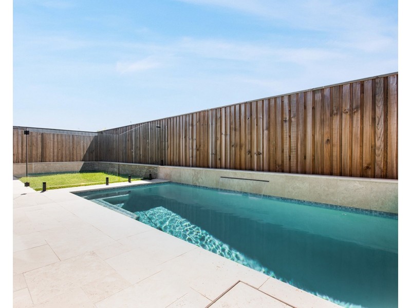 47 Village Green Boulevard, Palmview QLD 4553