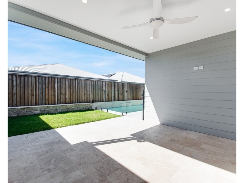 47 Village Green Boulevard, Palmview QLD 4553