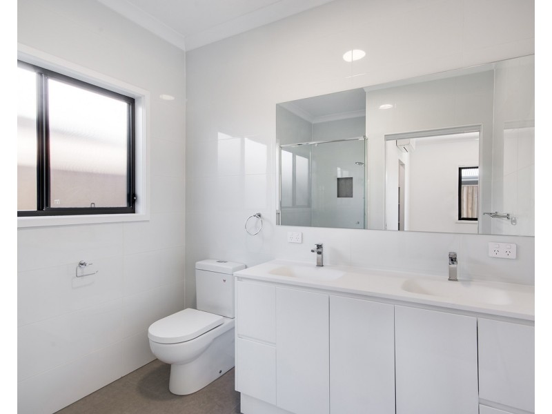 47 Village Green Boulevard, Palmview QLD 4553