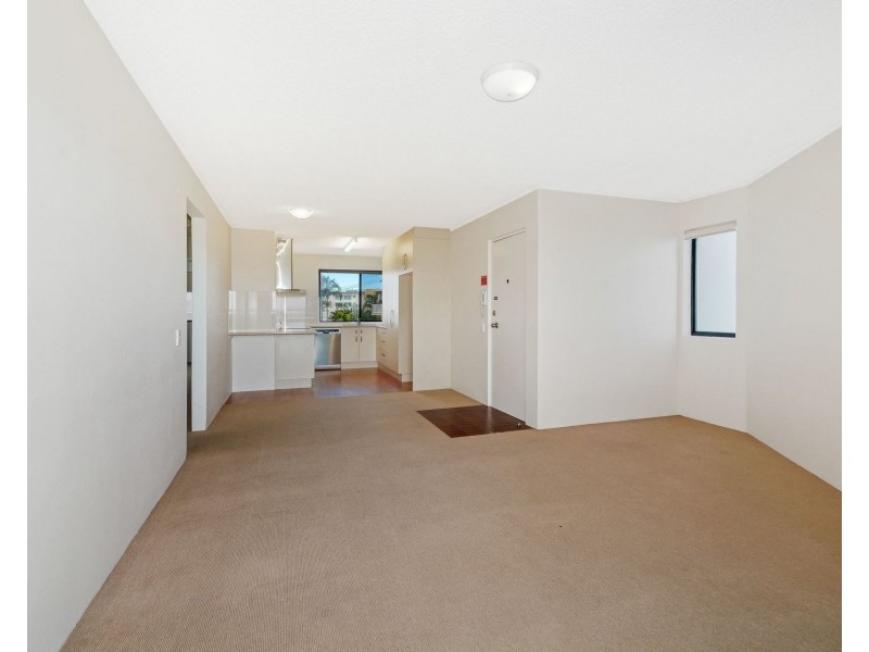 6/10 Buderim Avenue, Alexandra Headland QLD 4572