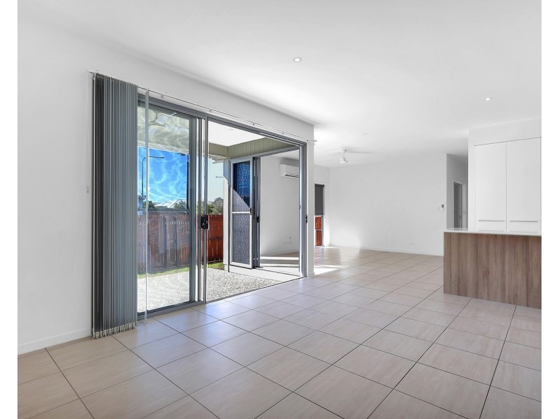 4 Panama Cresent, Mountain Creek QLD 4557